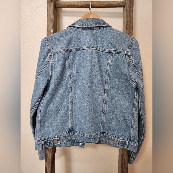 NWOT Levi Jeans Jacket - Picture 2 of 5